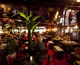 Tilley's - Accommodation Whitsundays 1