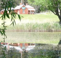 Queanbeyan Art Society - Accommodation Whitsundays