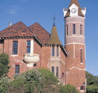 Old Post Office - Accommodation Whitsundays