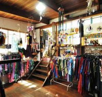 Nimbin Craft Gallery - Accommodation Whitsundays
