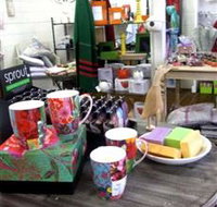 The Famous Tinonee Cafe and Gift Shop - Accommodation Whitsundays