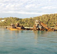 Tangalooma Wrecks Dive Site - Accommodation Whitsundays