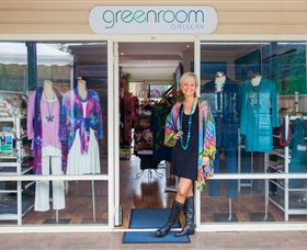 Greenroom Gallery - Accommodation Whitsundays 0