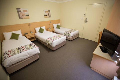 Ibis Styles Orange - Accommodation Whitsundays 3