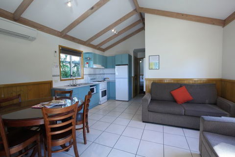 Fingal Bay Holiday Park Port Stephens - Accommodation Whitsundays 2