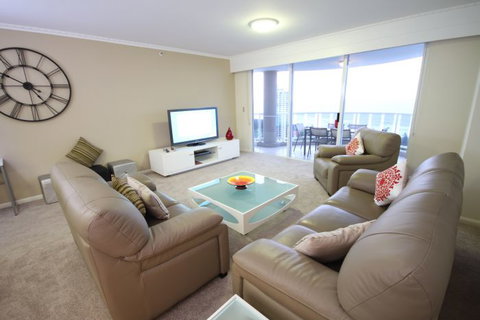 Oscar On Main - Accommodation Whitsundays 0