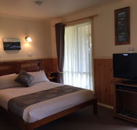 Promhills Cabins - Accommodation Whitsundays