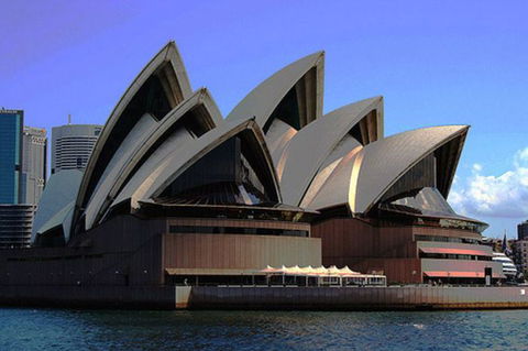 Contiki Holidays - Accommodation Whitsundays 0