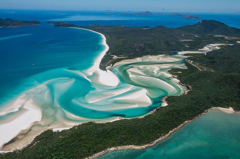 Reef And Island Scenic Flight From Airlie Beach - Accommodation Whitsundays 8