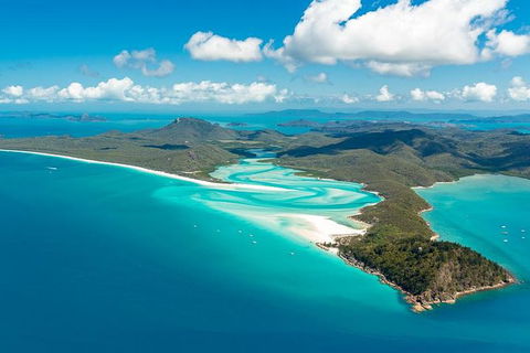 Whitsundays Sailing Experience On America's Cup Yacht Southern Cross - Accommodation Whitsundays 1