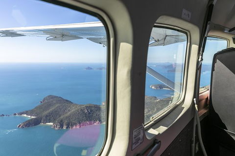 Scenic Flight - Great Barrier Reef, Heart Reef, Whitehaven Beach & Hill Inlet! - Accommodation Whitsundays 7