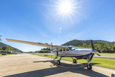 Scenic Flight - Great Barrier Reef, Heart Reef, Whitehaven Beach & Hill Inlet! - Accommodation Whitsundays 3