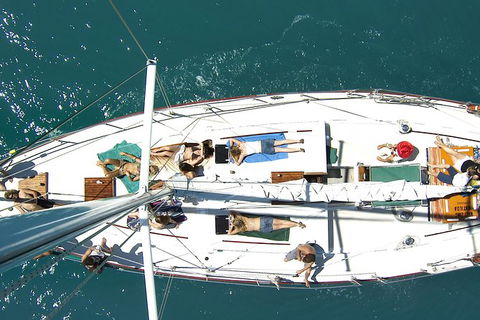 2-Day Whitsundays Sailing Adventure: Waltzing Matilda - Accommodation Whitsundays 1