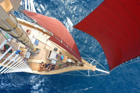 2-Day Whitsundays Sailing Adventure: Alexander Stewart - Accommodation Whitsundays 0