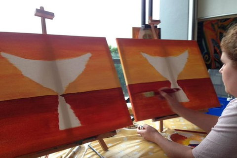 Paint And Sip Art Lessons - Accommodation Whitsundays 1