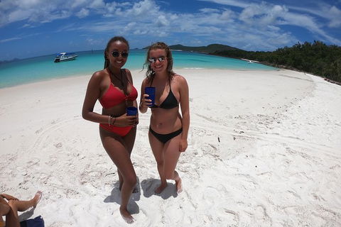 Whitehaven Beach Day Tour With Snorkel In Whitsundays Island - Accommodation Whitsundays 2