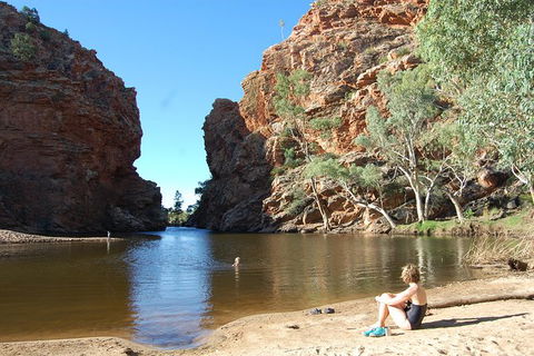 West MacDonnell Ranges Pool To Pool - Accommodation Whitsundays 1