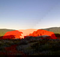 Small Group Uluru Sunset Viewing Tour - Accommodation Whitsundays