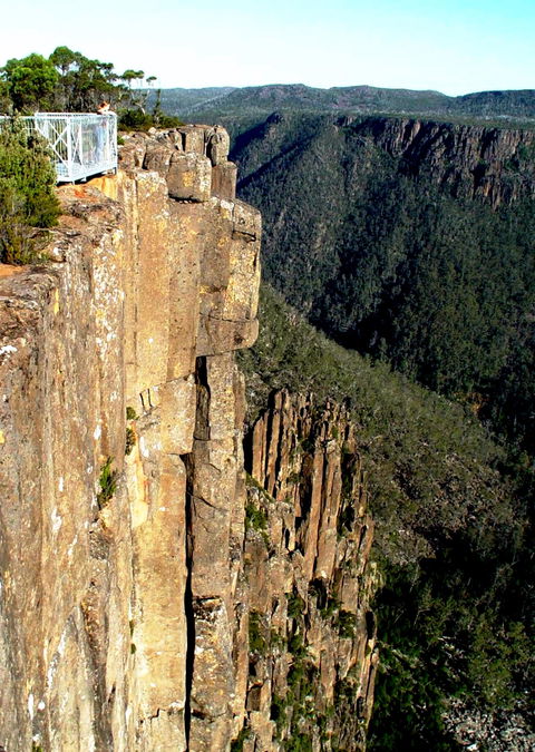Devil's Gullet - Accommodation Whitsundays 0
