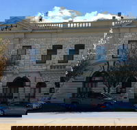 Naracoorte Town Hall - Accommodation Whitsundays