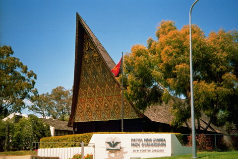 Papua New Guinea, High Commission Of - Accommodation Whitsundays 1