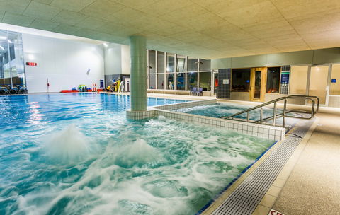 Peninsula Aquatic Recreation Centre - Accommodation Whitsundays 2