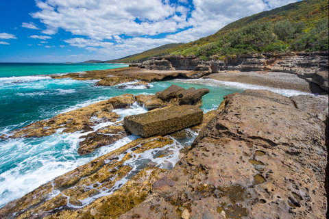 Singing Stones Beach - Accommodation Whitsundays 0