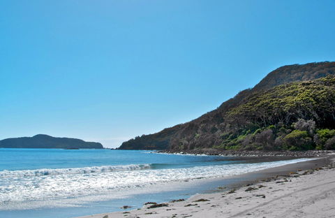Yacaaba Headland Walking Track - Accommodation Whitsundays 0