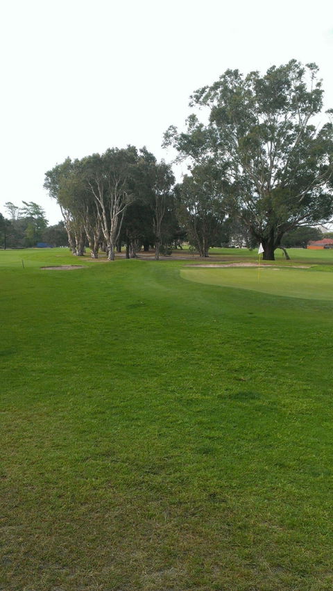 East Lake Golf Course - Accommodation Whitsundays 0