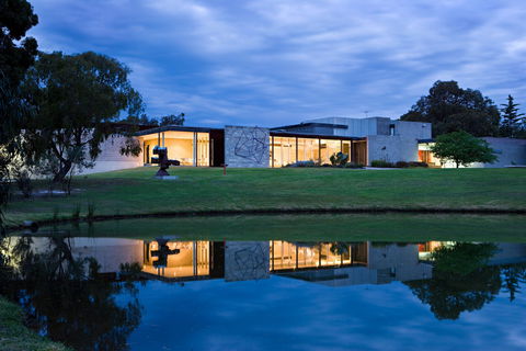 McClelland Sculpture Park + Gallery - Accommodation Whitsundays 1
