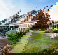 Rippon Lea Estate - Accommodation Whitsundays