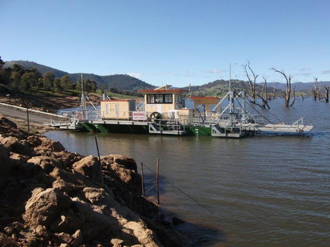 Wymah Ferry - Accommodation Whitsundays 2