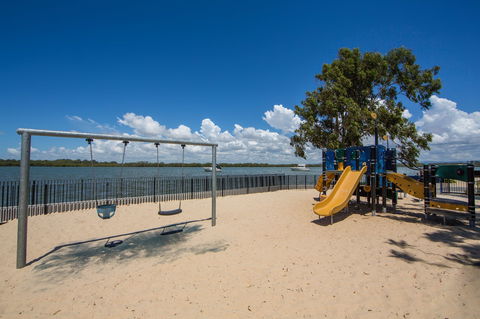 Dohles Rocks - Accommodation Whitsundays 2