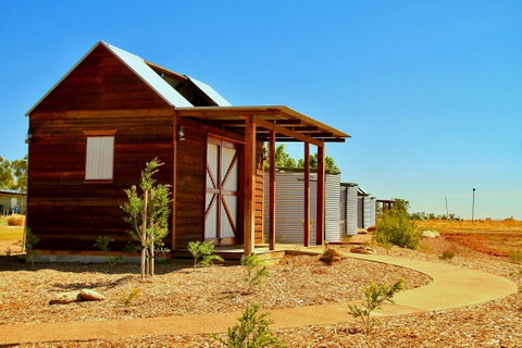 Julia Creek Artesian Baths - Accommodation Whitsundays 1