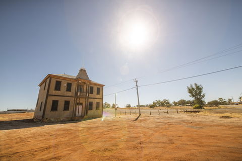 Masonic Lodge - Accommodation Whitsundays 2