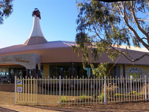 McFeeters Motor Museum And Visitor Information Centre - Accommodation Whitsundays 0