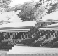 Razorback - Accommodation Whitsundays