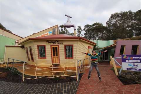 A Maze'N Things - Accommodation Whitsundays 0