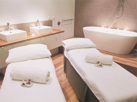 Endota Spa Frankston - Accommodation Whitsundays 2