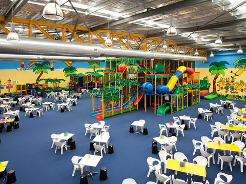 Go Bananas - Accommodation Whitsundays 2