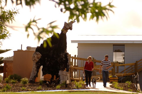 Newman's Horseradish Farm And Rusticana Wines - Accommodation Whitsundays 1