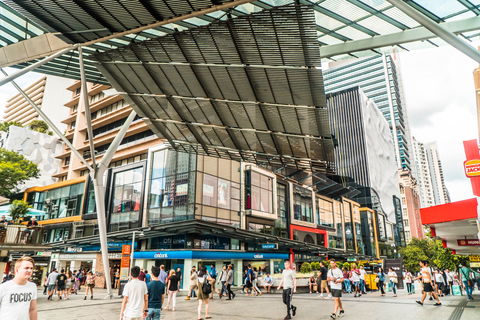 Queen Street Mall - Accommodation Whitsundays 2