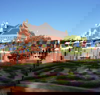 Queenscliff Uniting Church - Accommodation Whitsundays