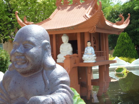 Sakyamuni Buddhist Centre/Van Hanh Monastery - Accommodation Whitsundays 1
