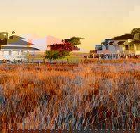 Settler's Route - Accommodation Whitsundays