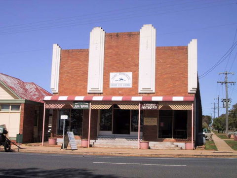 Talbragar Country Antiques - Accommodation Whitsundays 0