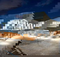 Bowery Theatre - Accommodation Whitsundays