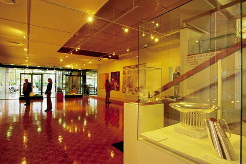 Hamilton - Accommodation Whitsundays 2