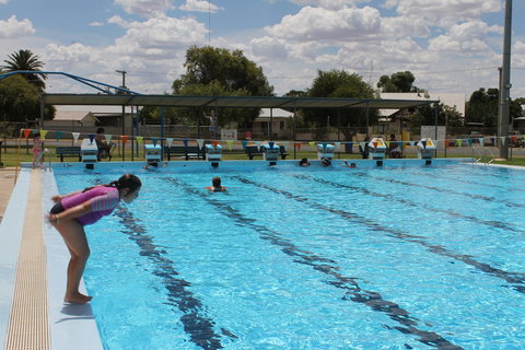 John Houston Memorial Pool: Olympic Pool Complex - Accommodation Whitsundays 0