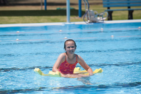 John Houston Memorial Pool: Olympic Pool Complex - Accommodation Whitsundays 1